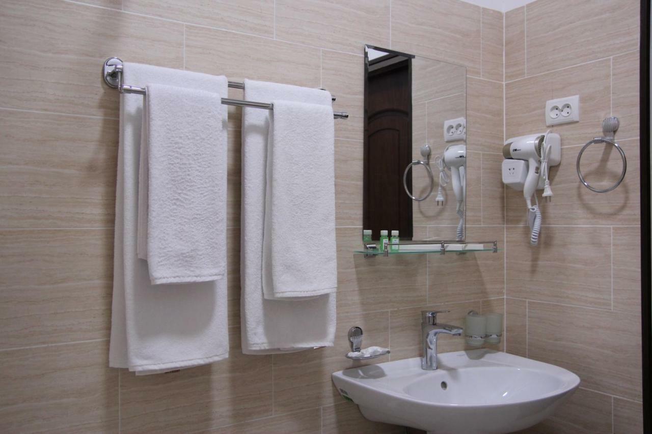 Hotel Aral ヌクス エクステリア 写真