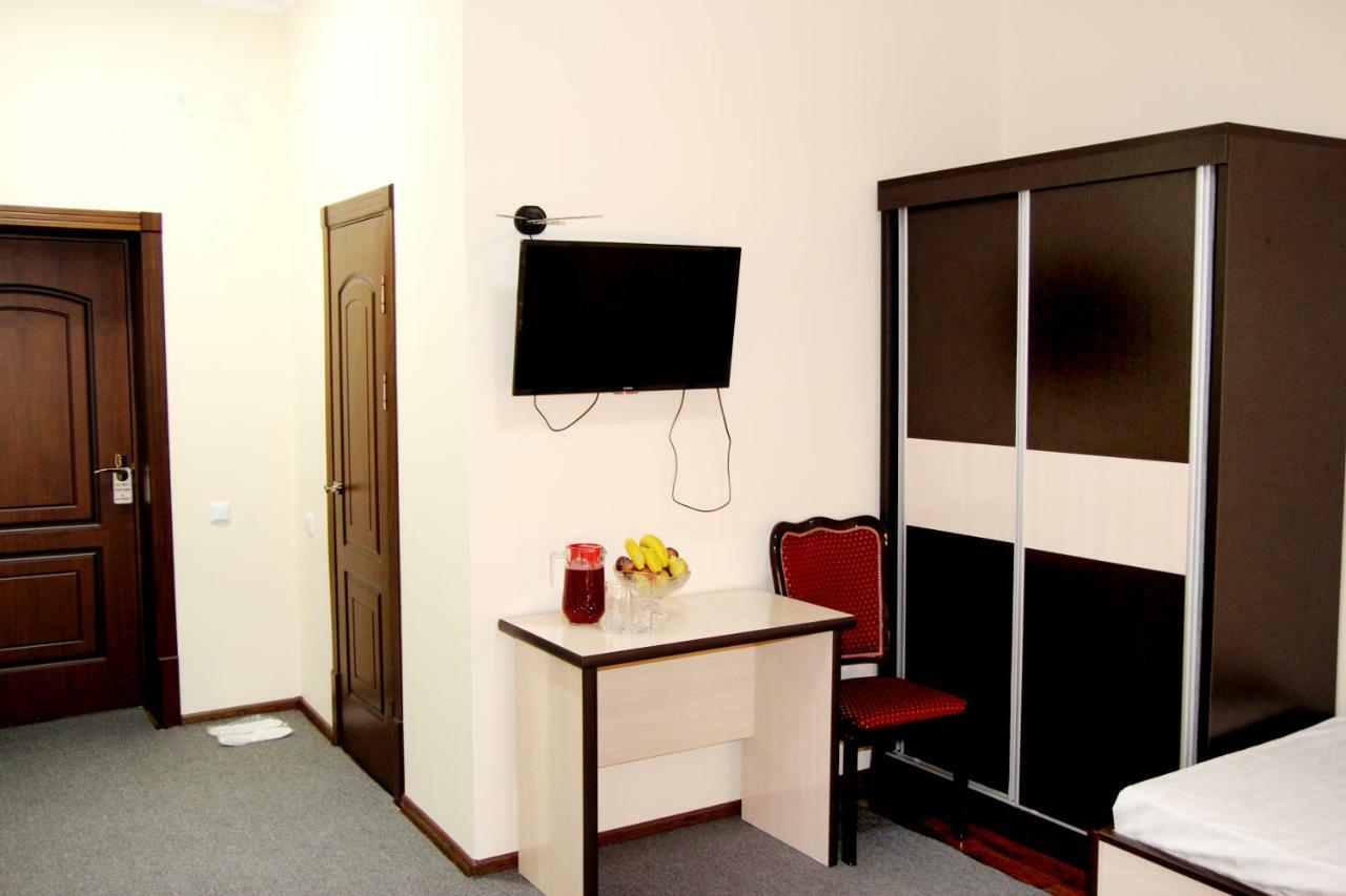 Hotel Aral ヌクス エクステリア 写真